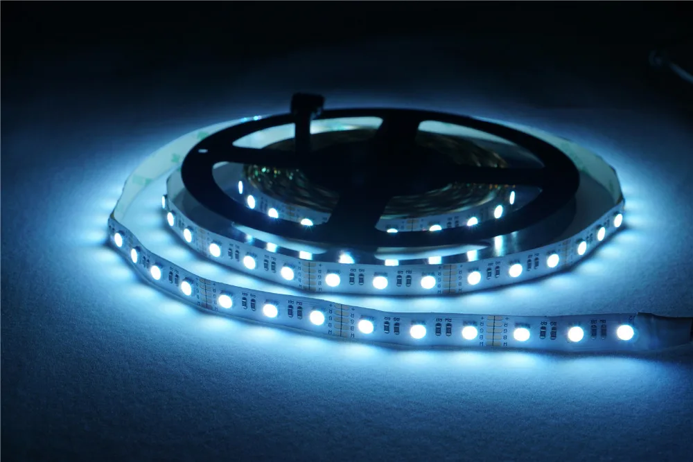 Светодиодные ленты 5050 DC12V гибкий светодиодный свет 60 Светодиодный/m 5 м/лот RGB 5050 Светодиодные ленты. 5 м/лот Notwaterproof диммер контроллер