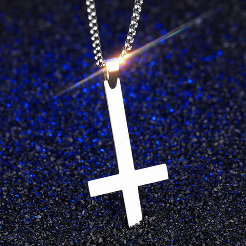 Кулон из нержавеющей стали с перевернутым крестом серебристого цвета|Подвески| |