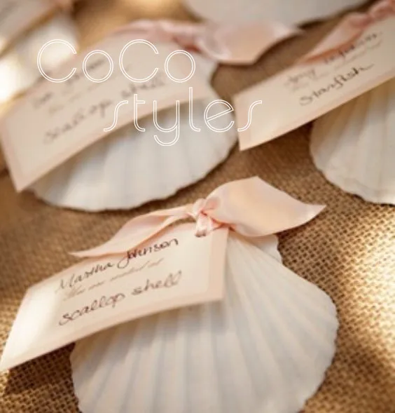 Кокосовая карточка для гостей в индивидуальном стиле имени виде устрицы