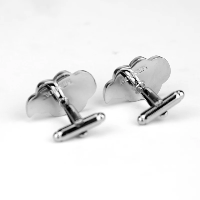 Dongsheng аниме облако Форма красного цвета эмалевые запонки для Для мужчин рубашка