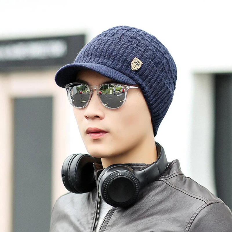 Вязаные мужские и женские зимние шапки бини Балаклава флисовые с черепом кепки