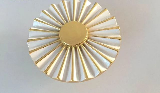 Золотая нагрудная ручка для шкафа Continental oil round white (C.C:32 мм)|gold cabinet|drawer handlesdoor handle |