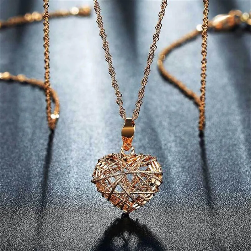 Wholesale Drop Shipping Fashion 18K Gold AU750 Jewelry Elegant Charm Retro Exquisite Hollow Heart Necklace Pendant 11.50mm*14.00 | Украшения