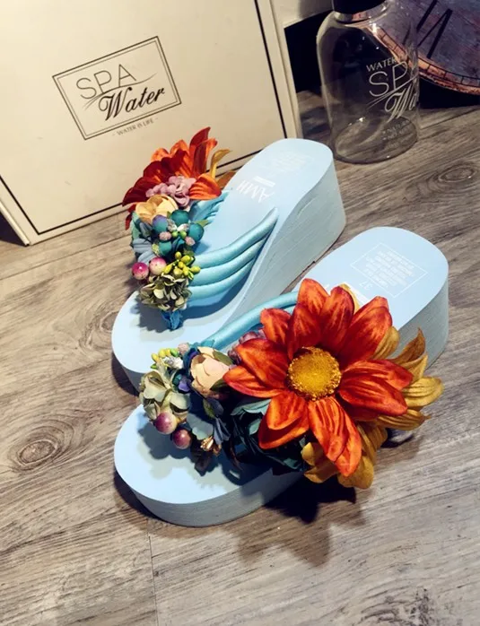 Женские летние шлепанцы HAHAFLOWER синие пляжные на танкетке с цветочным принтом