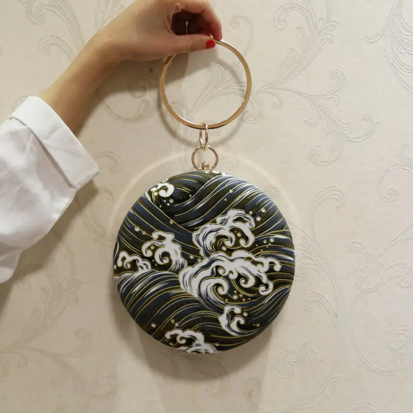 

Women Vintage Embroidery Circular Day Clutches Evening Bag Ladies Party Wedding Bride Wallet Makeup Bags Diamonds Handbags Bolsa