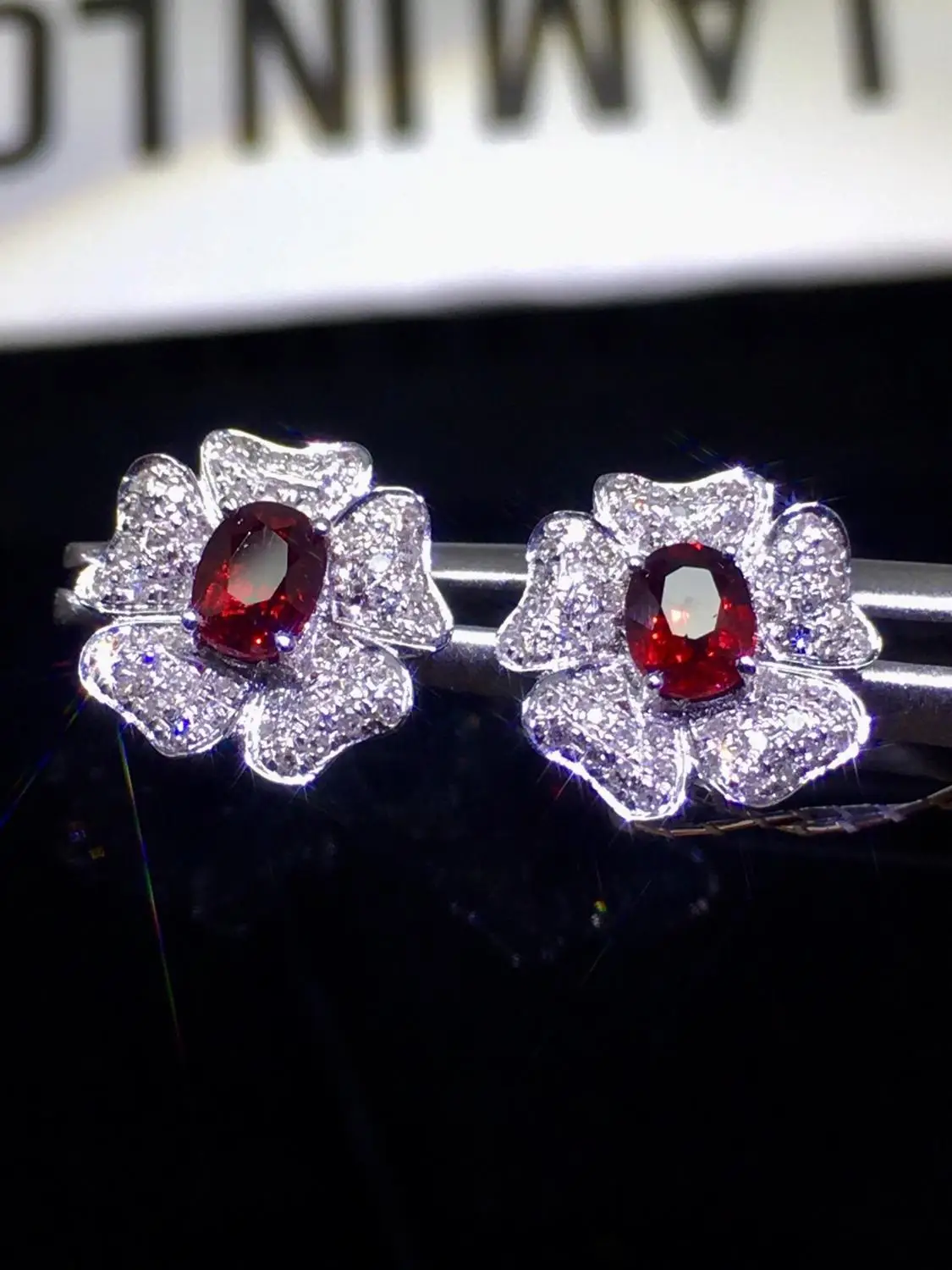 Настоящие хорошие драгоценности 18 K Белый Золотой 0.82ct AU750 100% природа Unheat
