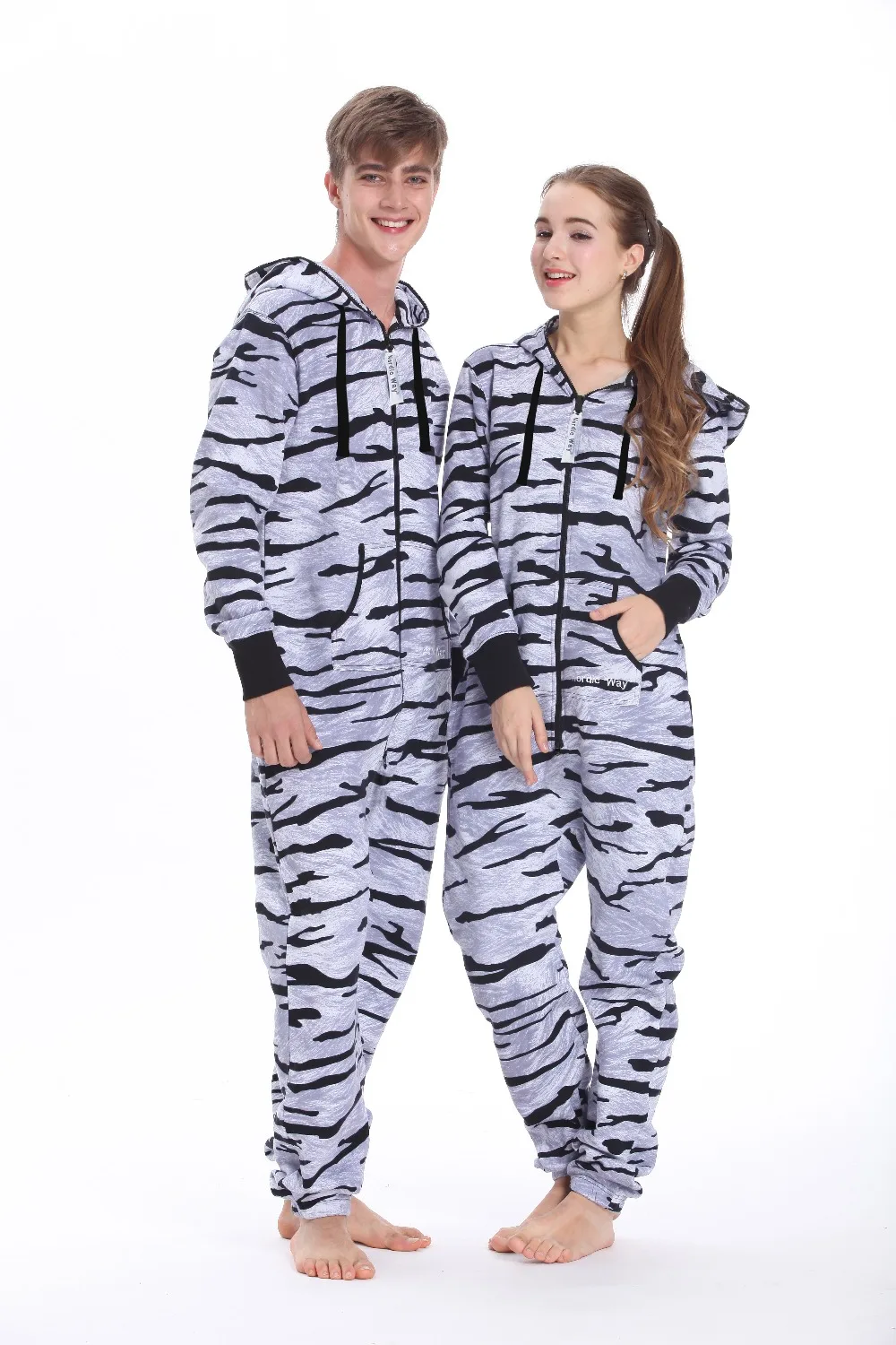 Комбинезон с капюшоном и принтом зебры в скандинавском стиле флисовый