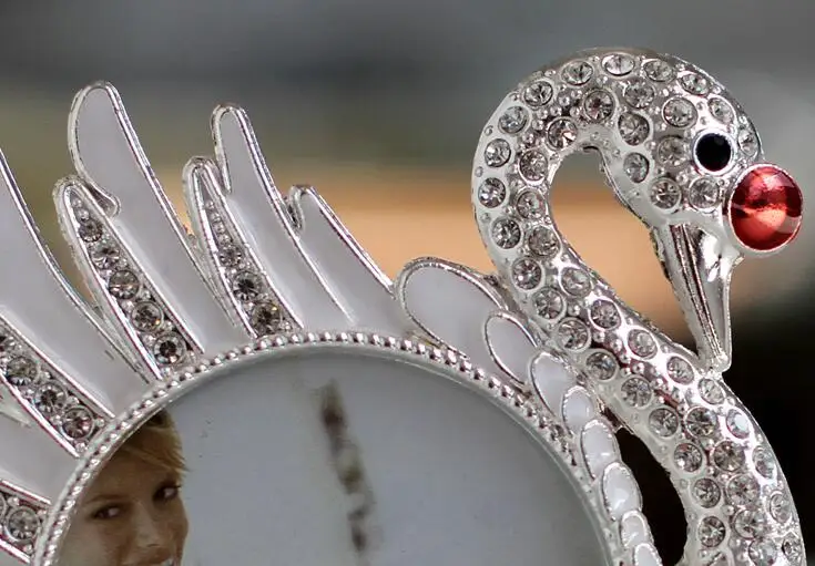 Белая фоторамка в виде лебедя детская алмазная подарки домашний декор на день