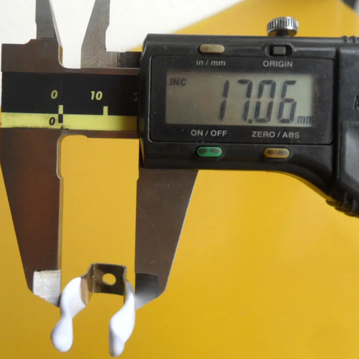 저렴한 Ems Dhl 500 개/몫 액세서리 플라스틱 패키지 T5 브래킷 고정 카드 램프 금속 클립 스프링 클립 버클 구매 Ems Dhl 500 개/몫 액세서리 플라스틱 패키지 T5 브래킷 고정 카드 램프 금속 클립 스프링 클립 버클