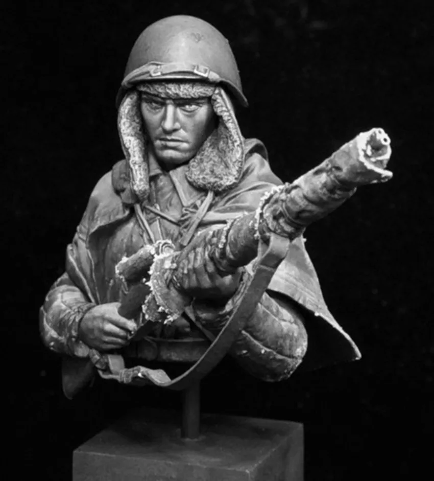 Разобранный Неокрашенный бюст 200 мм|resin figure models|model kitresin |