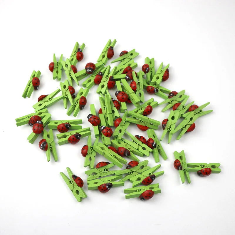 Green Clips 50 шт. милые божья коровка Деревянные Мини-зажимы вечерние Декор DIY ремесло искусство цветные колышки милые маленькие Пружинные зажимы бумага для заметок фото зажимы - Цвет: Green Clips
