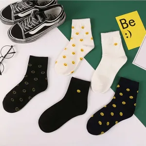 Летние женские носки в стиле Харадзюку, корейские японские хлопковые носки, забавные женские носки с мультяшным рисунком смайлика для девочек