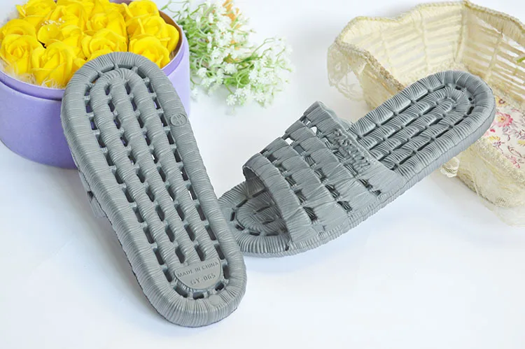 Мужские тапочки с вырезами на открытом воздухе; ; всесезонные Банные Тапочки унисекс; пара мягких полых тапочек для ванной комнаты - Цвет: gray