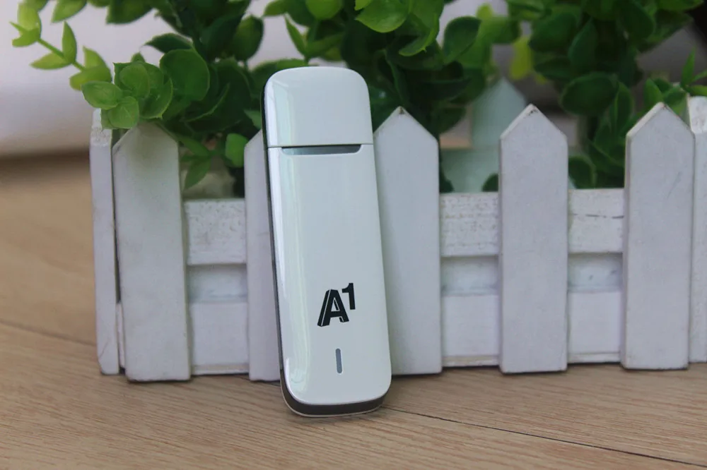 HUAWEI E3251 3G HSPA + 42Mbps USB SurfStick модем | Компьютеры и офис