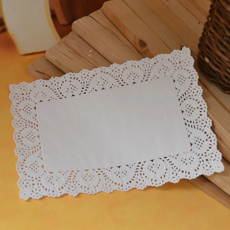 Прямоугольные пустотелые белые бумажные салфетки длинный стол масляная