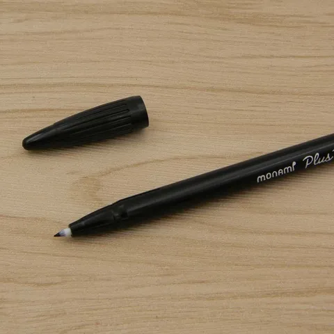 Художественные маркеры Chouxiongluwei MON 3000