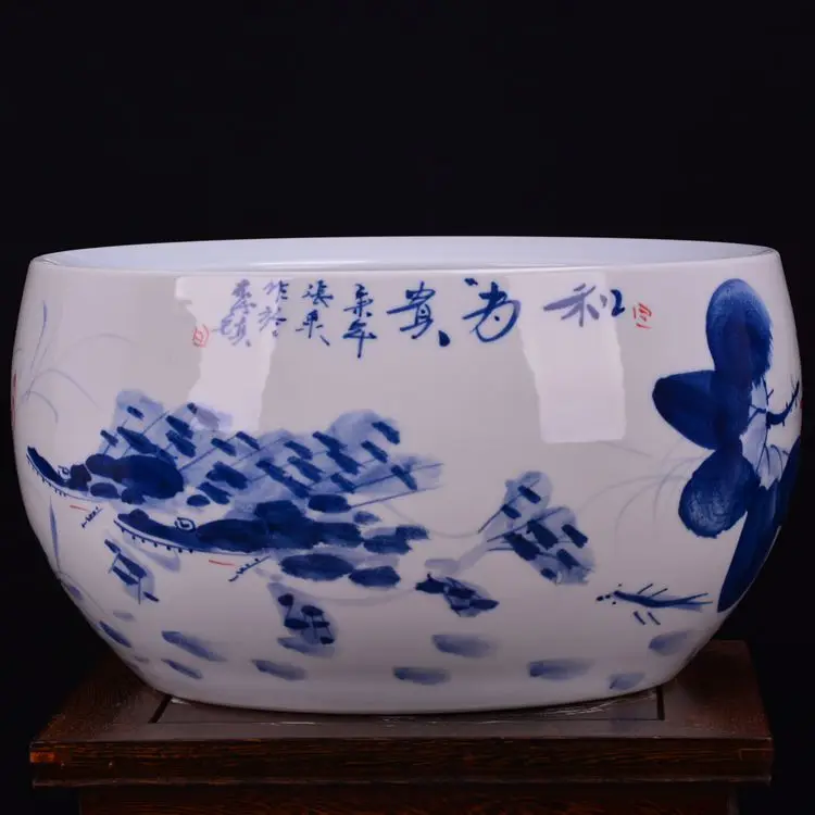 

Famous artists hand-painted blue and white porcelain vase Aquarium Aquarium of Jingdezhen ceramics landscape painting works of Z
