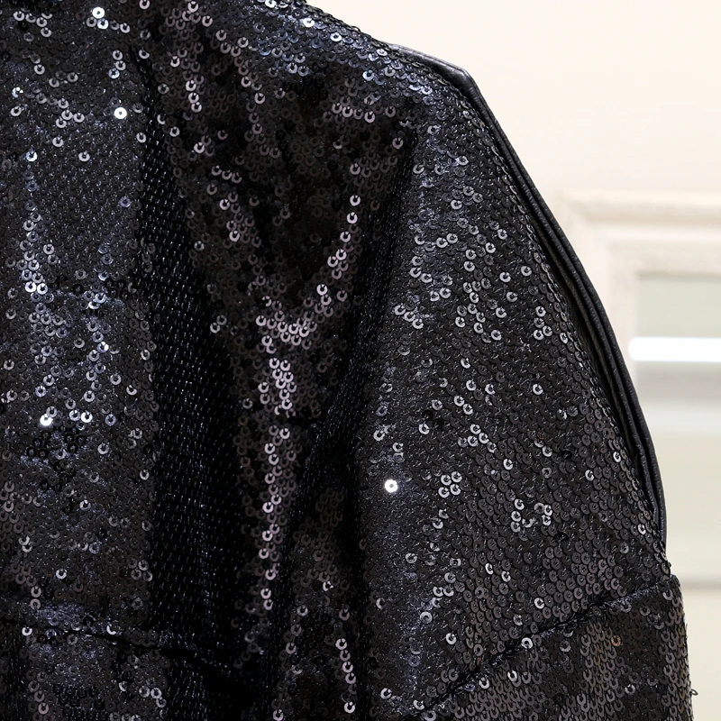 Кожаная куртка с воротником стойкой и блестками модная из искусственной кожи - Фото №1