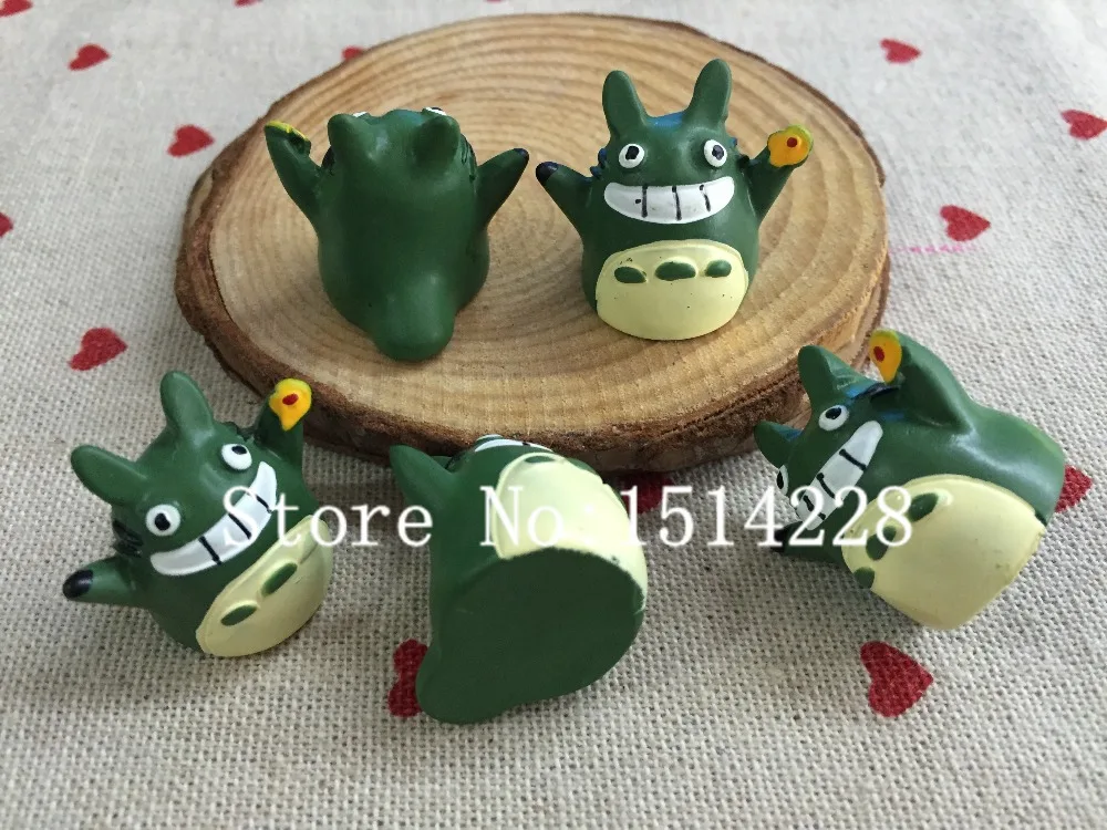 

Free shipping!Resin 3D smiling My neighbor totoro . resin solid Japanese anime peripheral model holiday decoration crafts,DIY