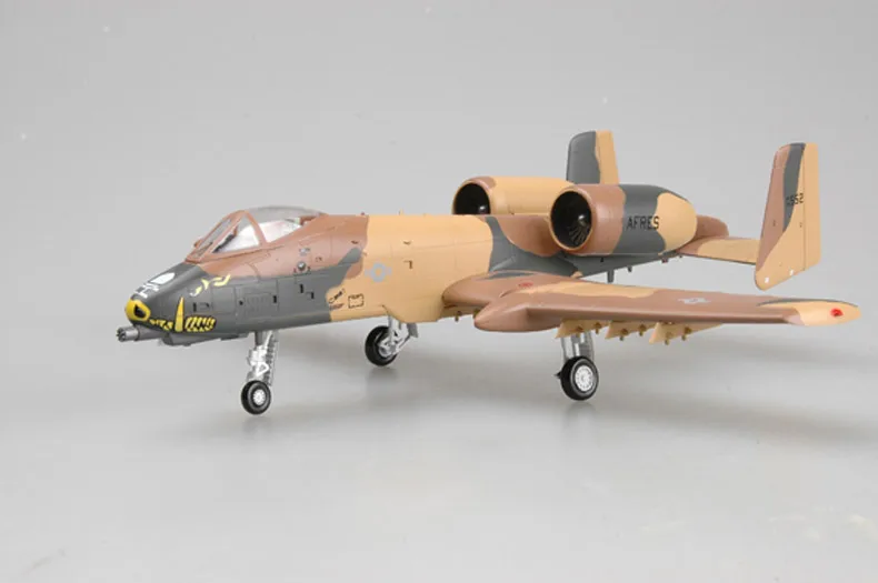 Готовая модель самолета Magic Power масштаба 1:72 1990 917th Wing Barksdale AFB Ирак 37113 | Игрушки и