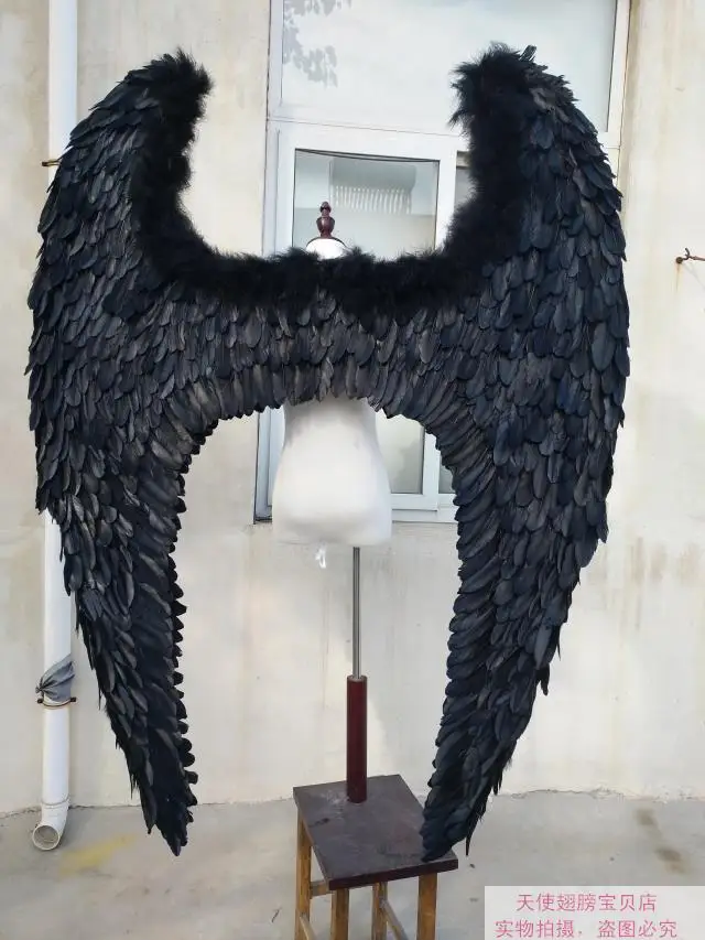 

EMS Free shipping New style black white angel wings catwalk stage show props festival fairy wings Window display props