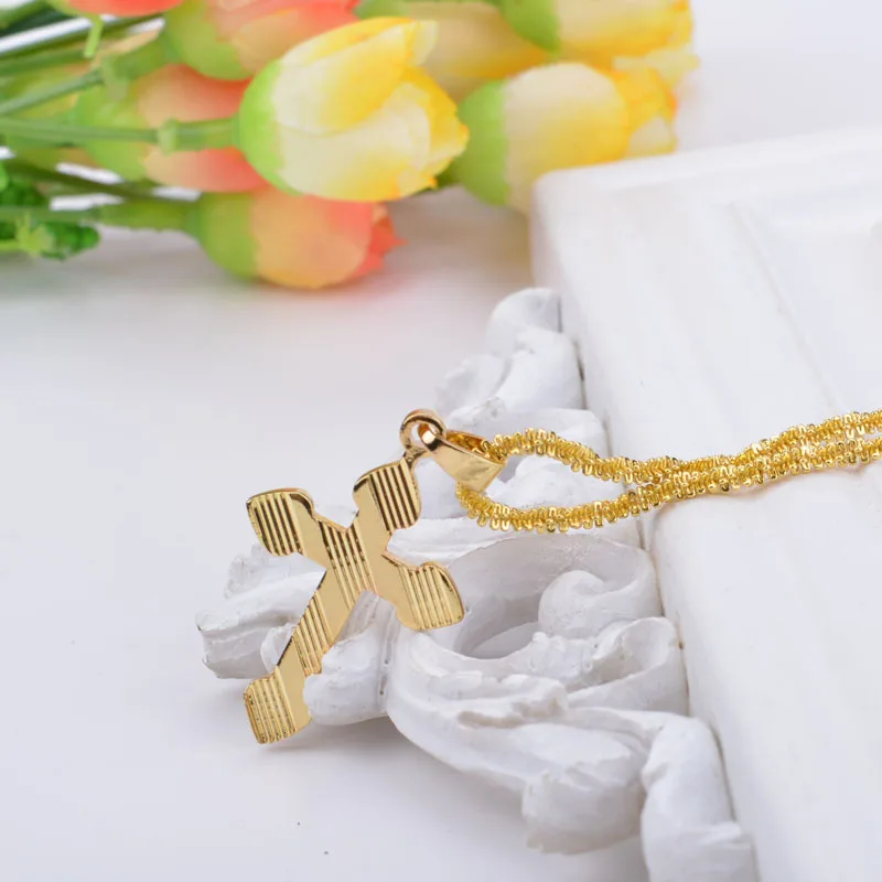 Цепочка с подвеской в виде головы Иисуса из чистого золота для мужчин и женщин |