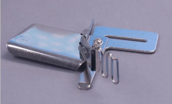 Фирменная папка оверлок eagle для одиночной иглы с застеганием 38 мм двумя