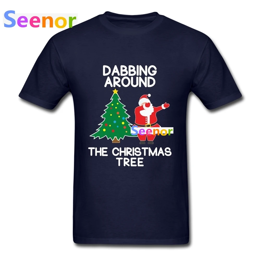 Новые вечерние мужские футболки вытирая вокруг Рождество дерево футболка