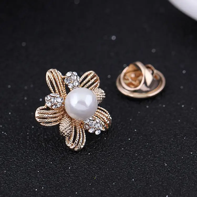 New Style Bijouterie Rhinestones Inlaid Flower Shaped Brooch Collar Pin For Dress Decoration | Украшения и аксессуары