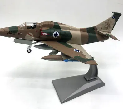 1: 72 металлическая модель первой и второй мировой войны Spitfire Fighter Diecast военная модель статического моделирования модель самолета для коллекции подарок - Цвет: A-4 Attack Aircraft