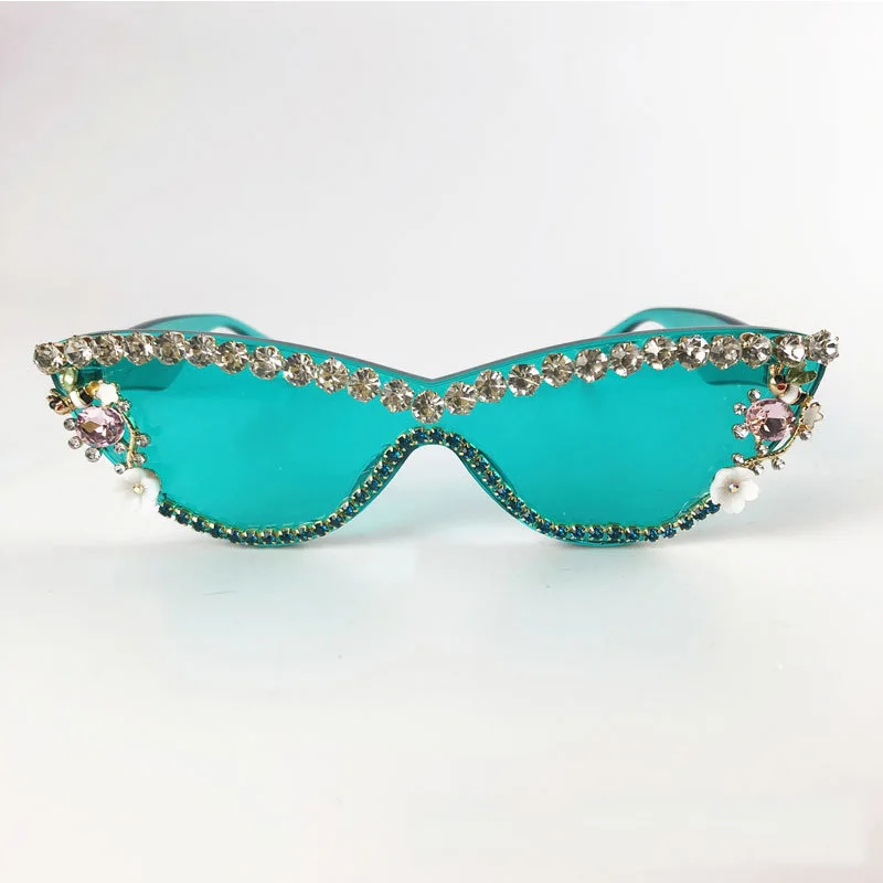 Роскошные бриллиантовые женские солнцезащитные очки в цветочной оправе