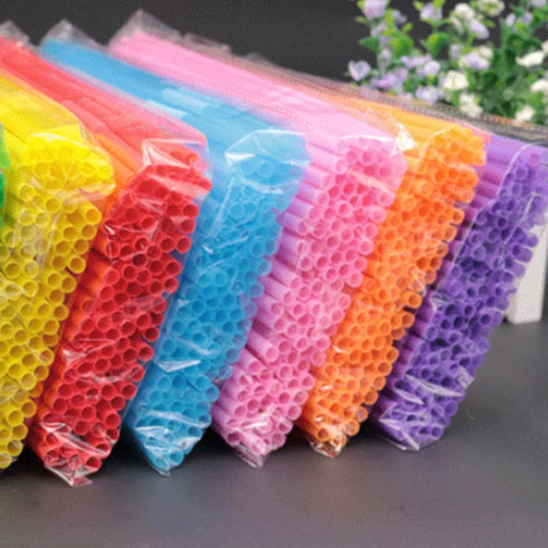 Одноразовая Соломка для коктейлей 100 шт. пластиковая напитков складная прямая