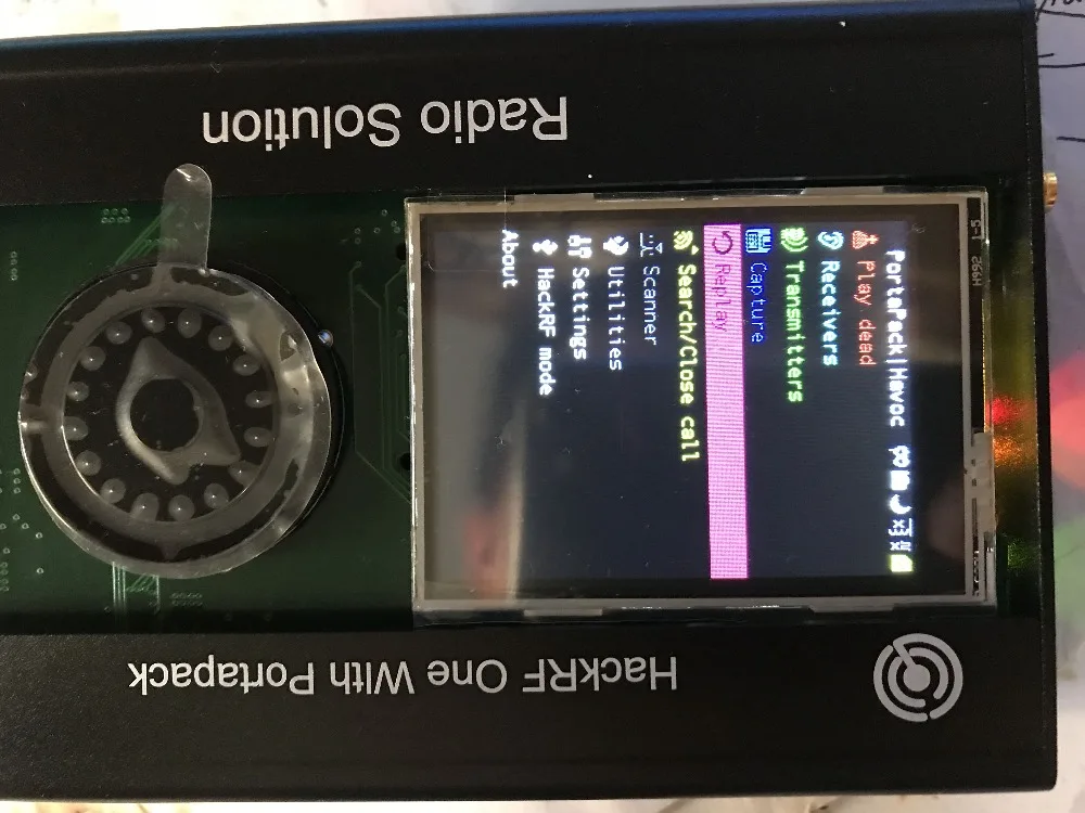 Последняя версия PORTAPACK + HACKRF ONE от 1 МГц до 6 ГГц SDR программно определяемое радио