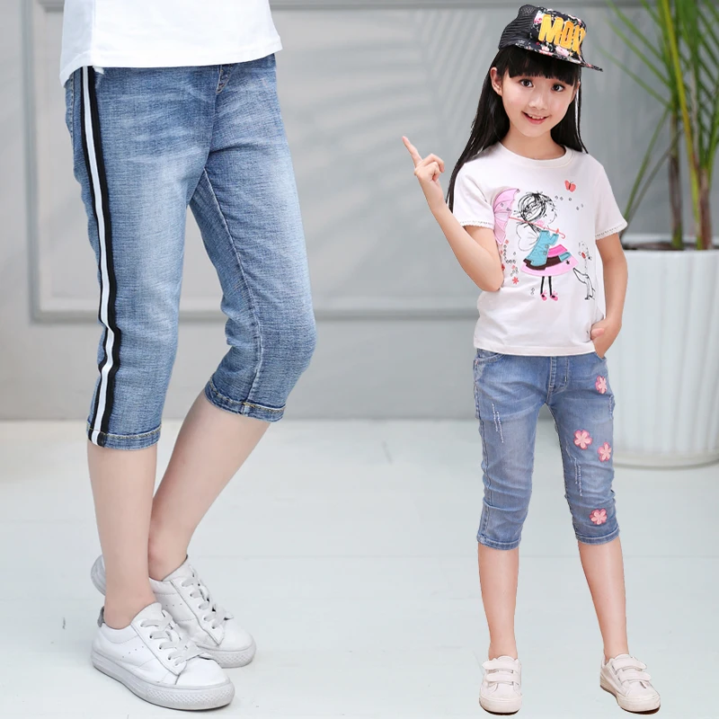 

Plus Size Girls Cute Flowers Spliced Denim Pants Summer Teenager Kids Thin Casual Lace Jeans Children's Holes Pearls Shorts X442