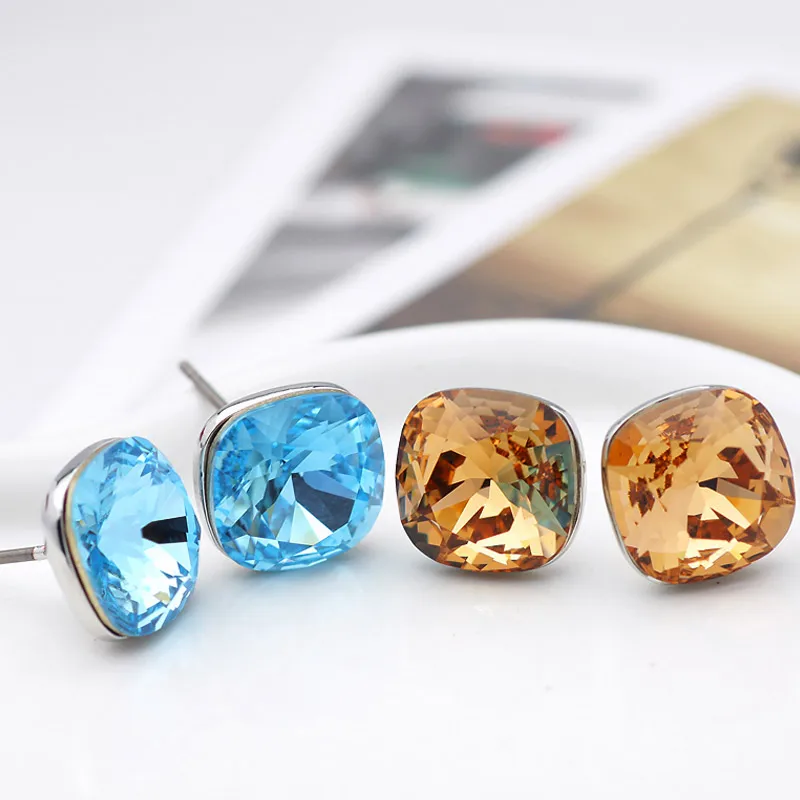 Серьги-гвоздики Neoglory с австрийским кристаллом простой круглый дизайн