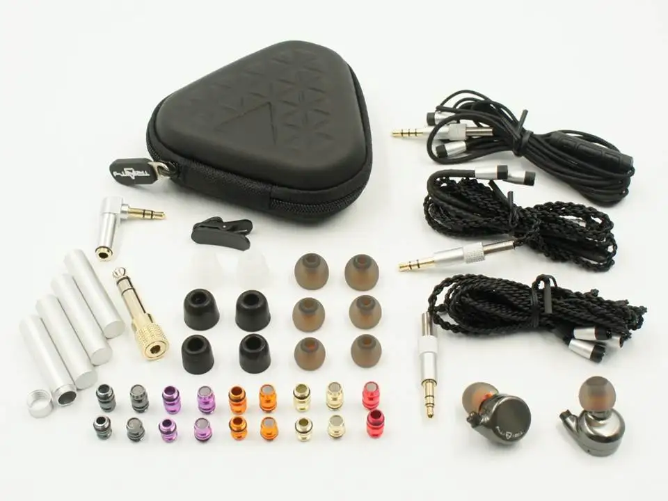 Наушники вкладыши TRINITY PHANTOM SABRE RJMA 005PP с динамическими драйверами|in-ear earphone|dynamic