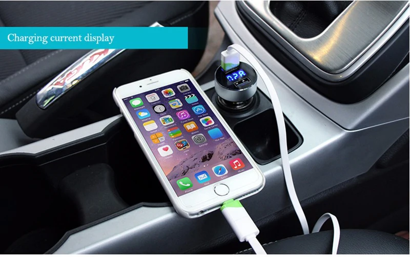 Автомобильное зарядное устройство с двойным USB портом и светодиодным дисплеем