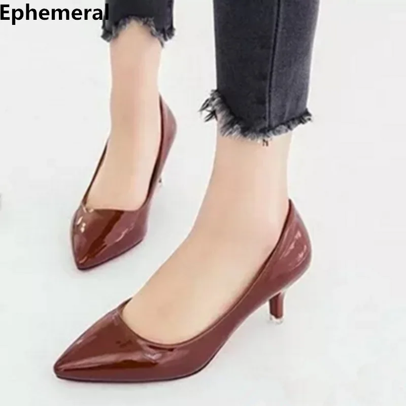 

Women High Quality Patent Leather Office Ladies Pumps Stilettos Shallow Mouth Brown Green Plus Size 42 34 Cheap 2018 New Fashion