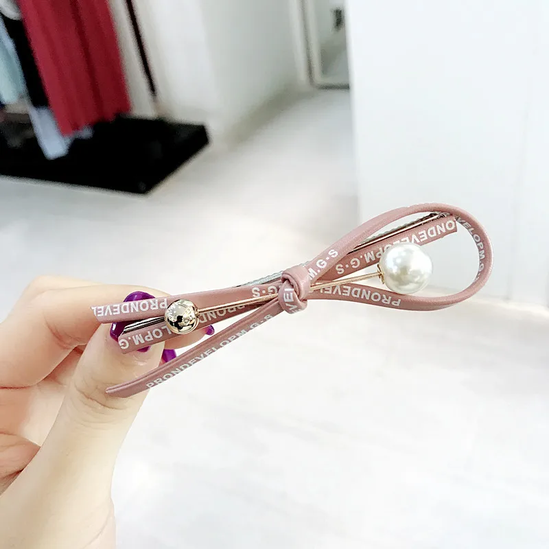 Новинка заколка для волос из искусственной кожи с бантом Утконос буквами