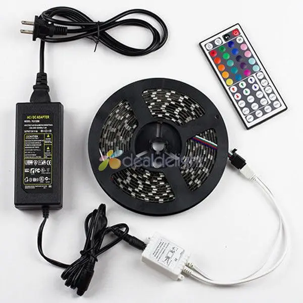 

Черная печатная плата 12 В постоянного тока 5 М 5050 SMD 300 Led s RGB фотосветодиодная лента + 44 ИК-пульта дистанционного управления + адаптер питания 12 В 5 А