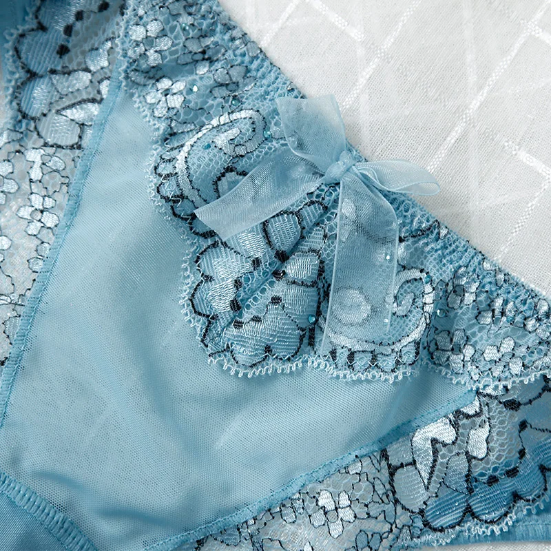 

Lilymoda Sexy Lace Bra Underwear Set For Women Embroidery Flowers Push Up With Soft Brief Panties Red Lingerie Brassiere Female