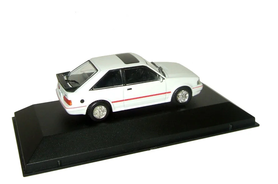Ix o 1:43 Ford Escort XR3 1990 эксклюзивная игрушечная машинка из сплава для детей, детские игрушки, модель оригинальной коробки