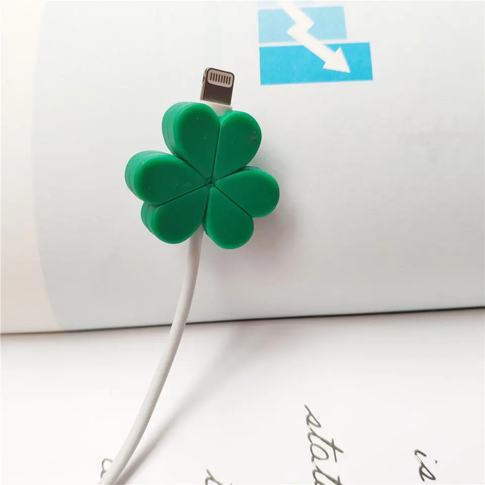 Clover Фруктовый мультфильм рисунок линия данных силиконовая бобина для samsung Xiaomi huawei кабель протектор для IPhone Lightning type C Micro USB - Цвет: Clover
