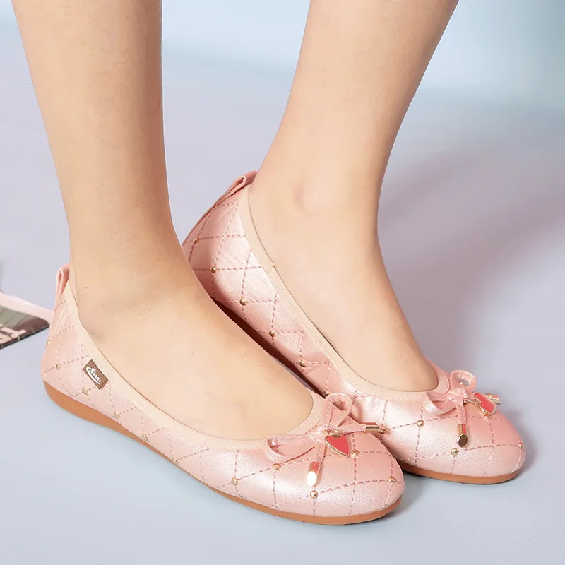 Новые летние туфли на плоской подошве с круглым носком повседневные женские