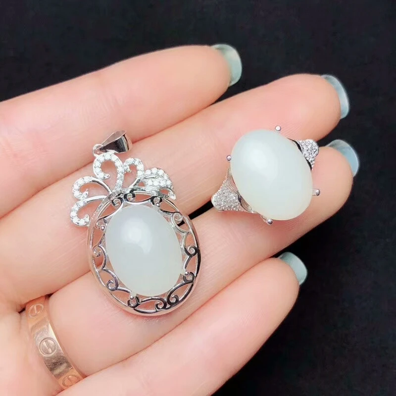 KJJEAXCMY boutique jewels 925 Чистое серебро инкрустированный красный корунд Аметист Зеленый Кристалл Подвеска с белым нефритом кольцо, Женский 2 шт+ c