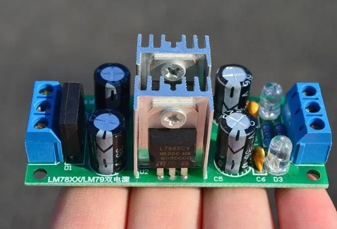 LM7812 LM7912 положительный отрицательный 12 в двойной регулятор напряжения