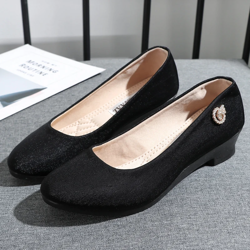 Балетки женские на плоской подошве офисные тканевые туфли для беременных милые