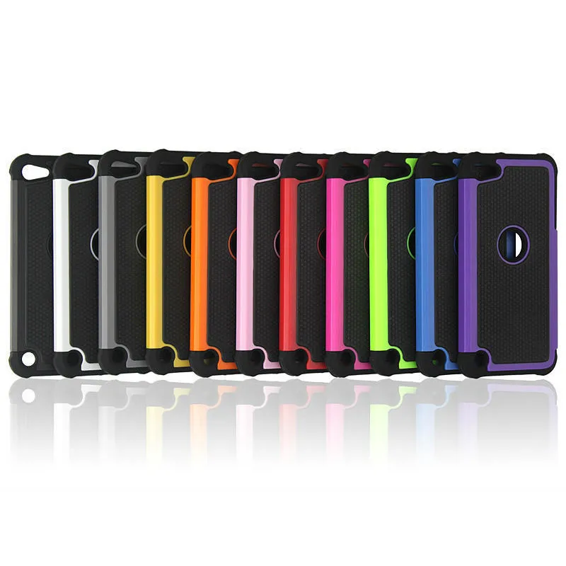 Двухслойный пластиковый чехол с шариком силиконовый для iPod Touch 5 6 Рождественский