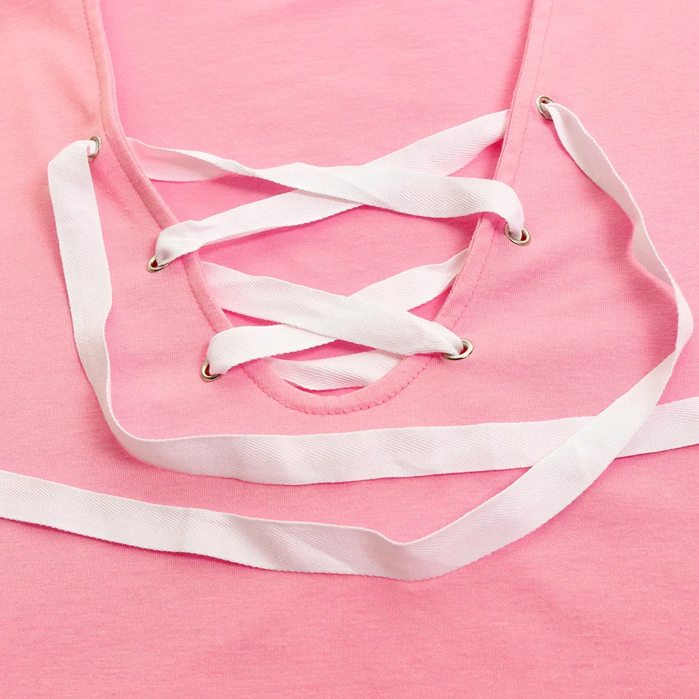 Женская трикотажная футболка с V образным вырезом розовая/черная/армейская