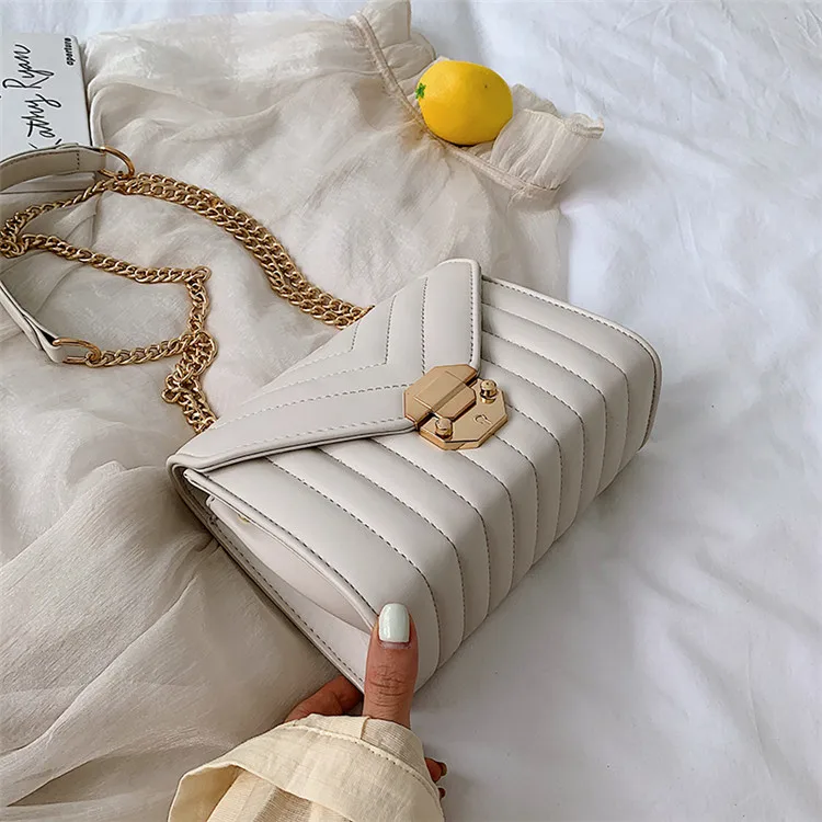 Beige TOYOOSKY Высококачественная женская сумка через плечо от известного бренда, дизайнерская мини квадратная сумка через плечо, женская маленькая сумочка с пряжкой на цепочке - Цвет: Beige